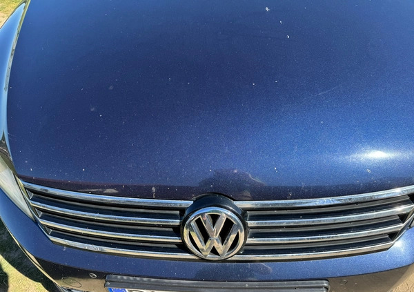Volkswagen Passat cena 35000 przebieg: 307685, rok produkcji 2012 z Głuchołazy małe 137